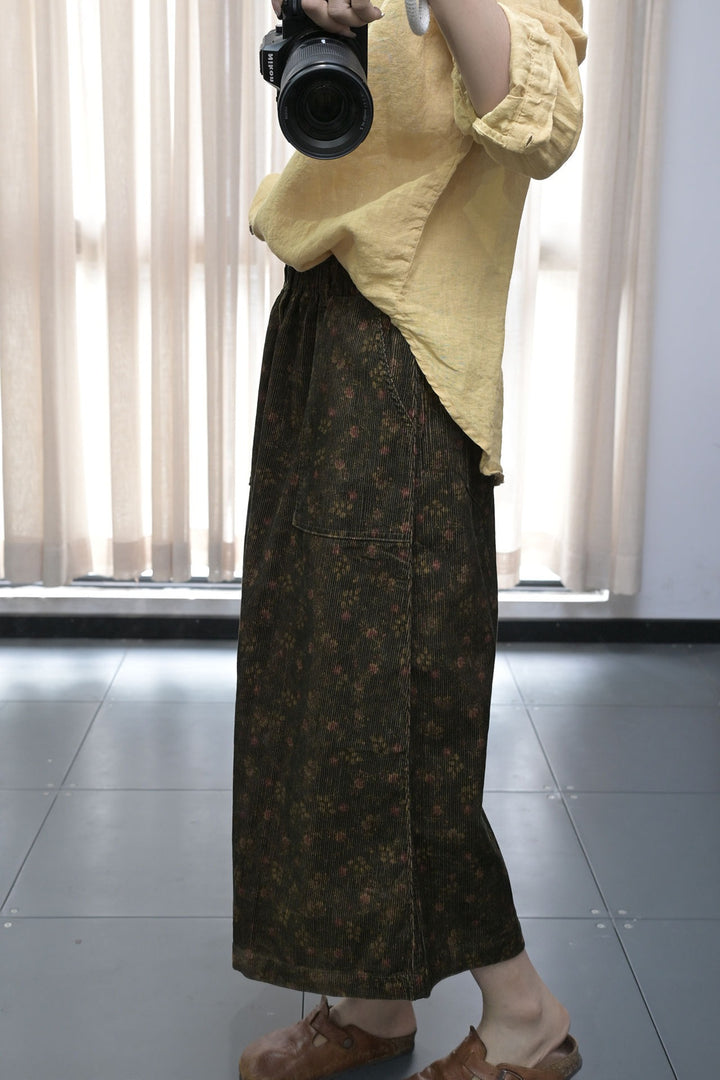 Floral cotton A-line midi skirt with elastic waist