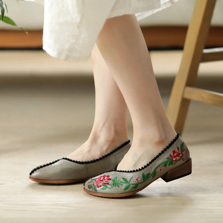 Women's Embroidered Flower Shoes