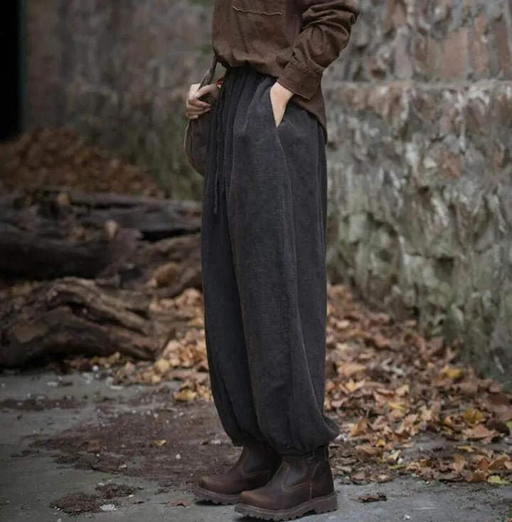 Vintage-inspired Linen Carrot Pants for Modern Women-Women's pants-Thebesttailor-Thebesttailor