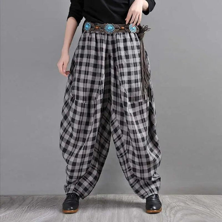Bohemian Black and White Checkered Linen Bloomers for Women-Women's pants-Thebesttailor-M-Black and gray plaid-Linen-Thebesttailor