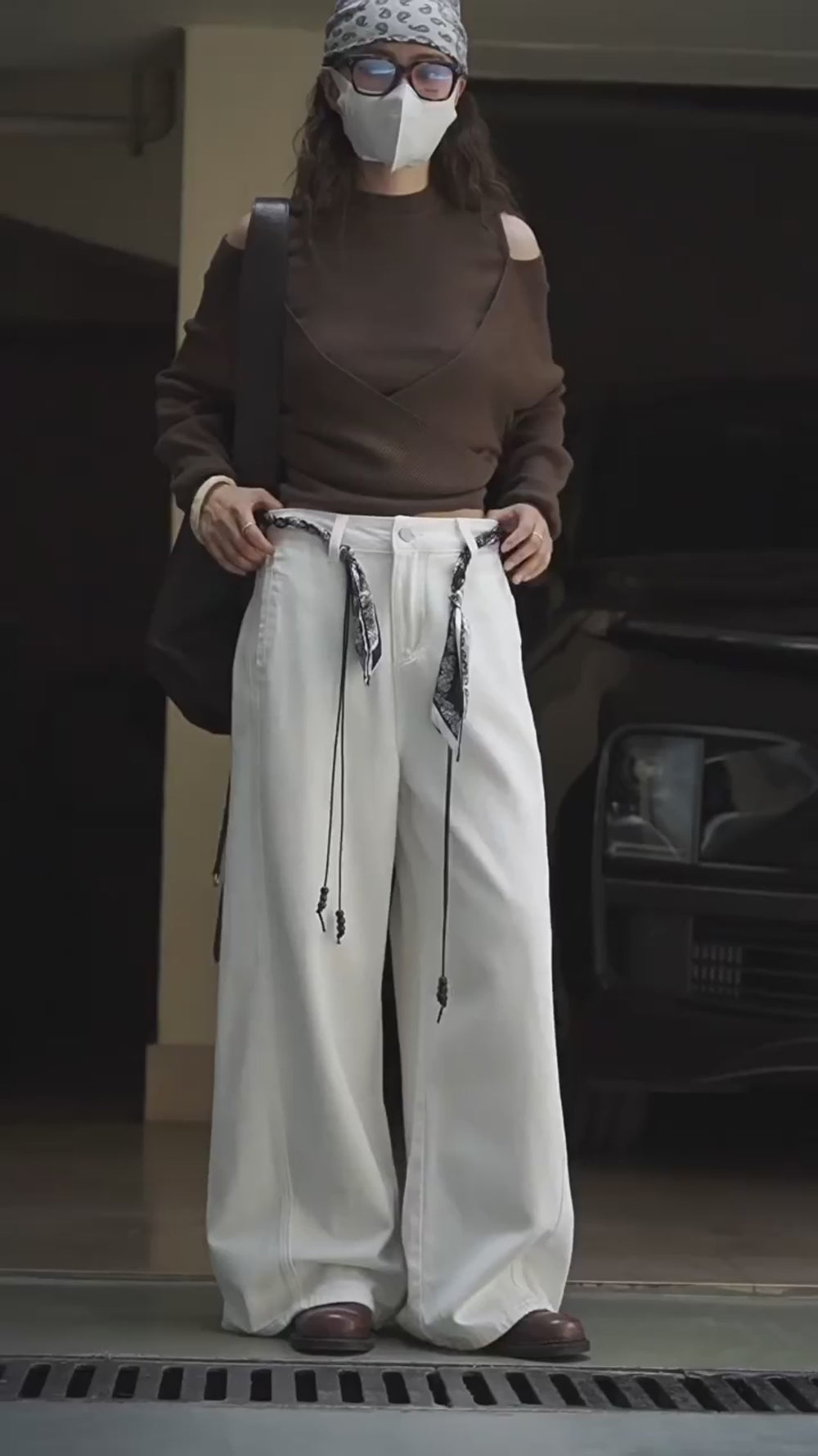 White wide leg denim trousers high waisted by Thebesttailor