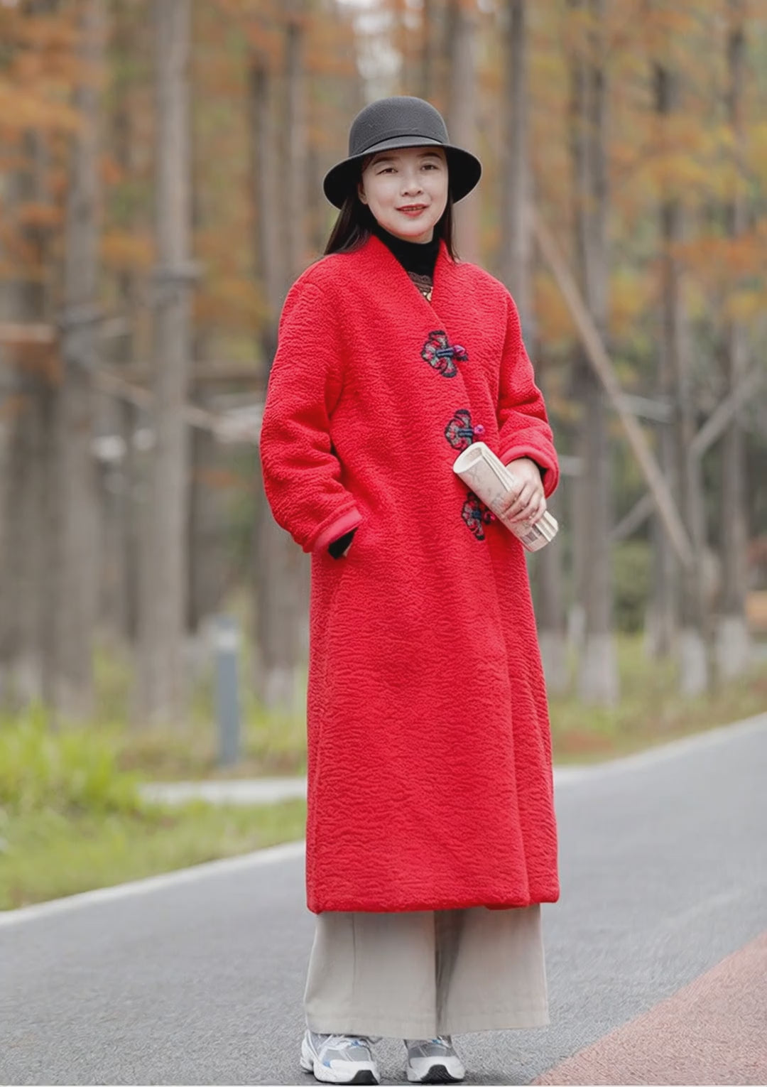 Chinese Lambswool Long Overcoat Cardigan in Beige and Red
